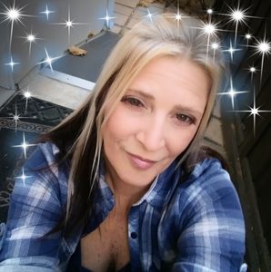 Meet your Posher, Tina